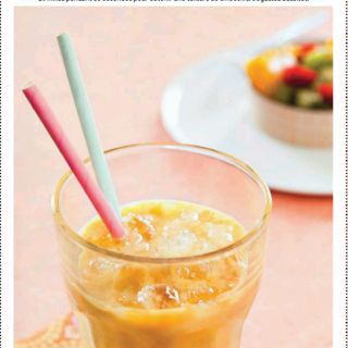 Smoothie amande mangue fleur oranger